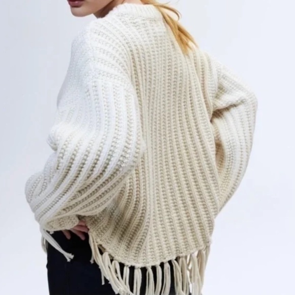 BNWT H&M Fringe-Trimmed Chunky Knit Cream Sweater XXL - Picture 5 of 6
